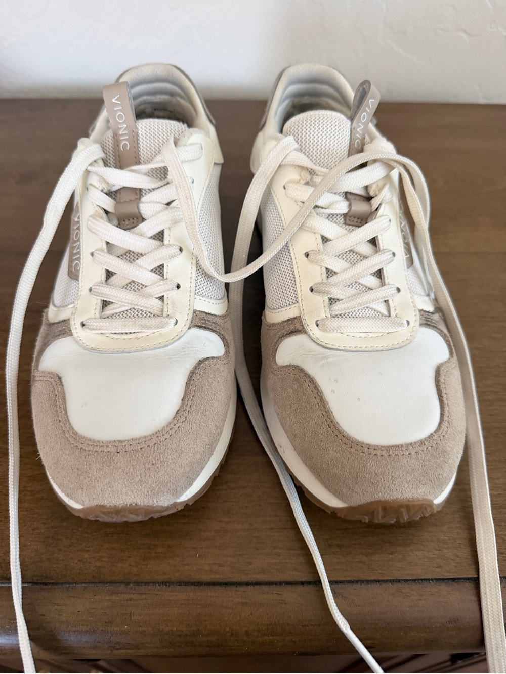 Vionic Women’s Beige and White Suede-Trim Sneakers